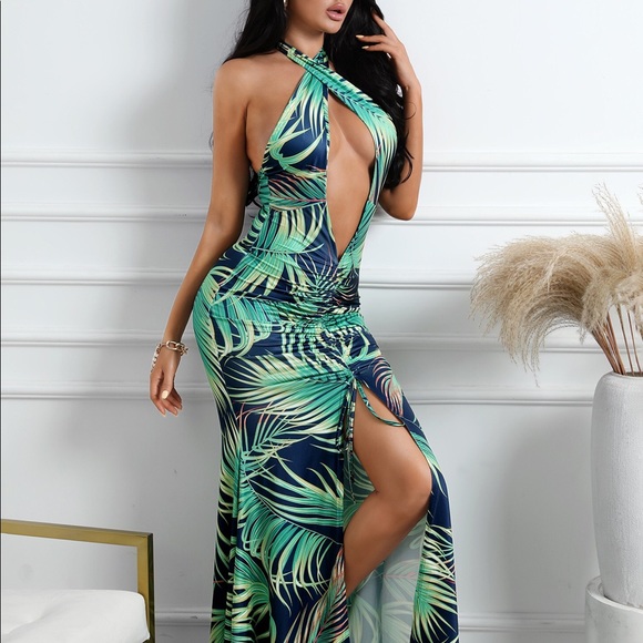 Boutique Exotic and Tropical print halter cutout slit dress 🌴🏝🦋 - Picture 1 of 3